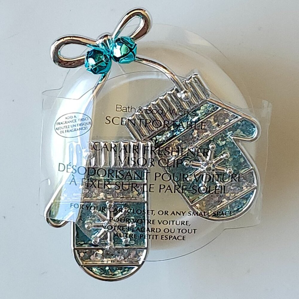 BATH AND BODY WORKS Jingle Bell Mittens Scentportable Car Visor CLIP BNIP